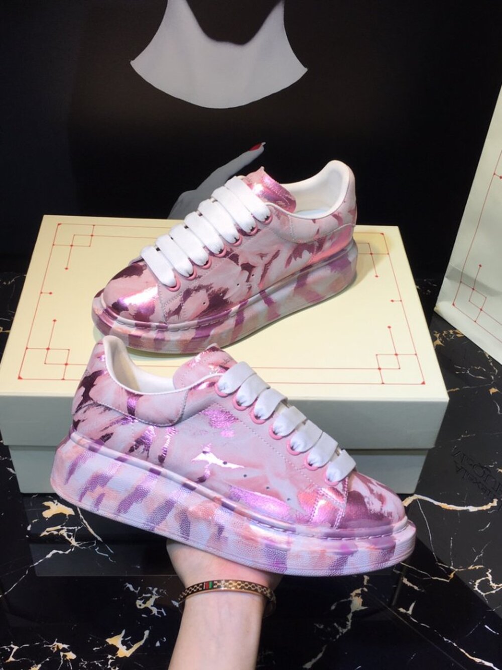 Alexander McQueen Ombre Dusty Pink Platform Sneakers - Picture 3 of 7